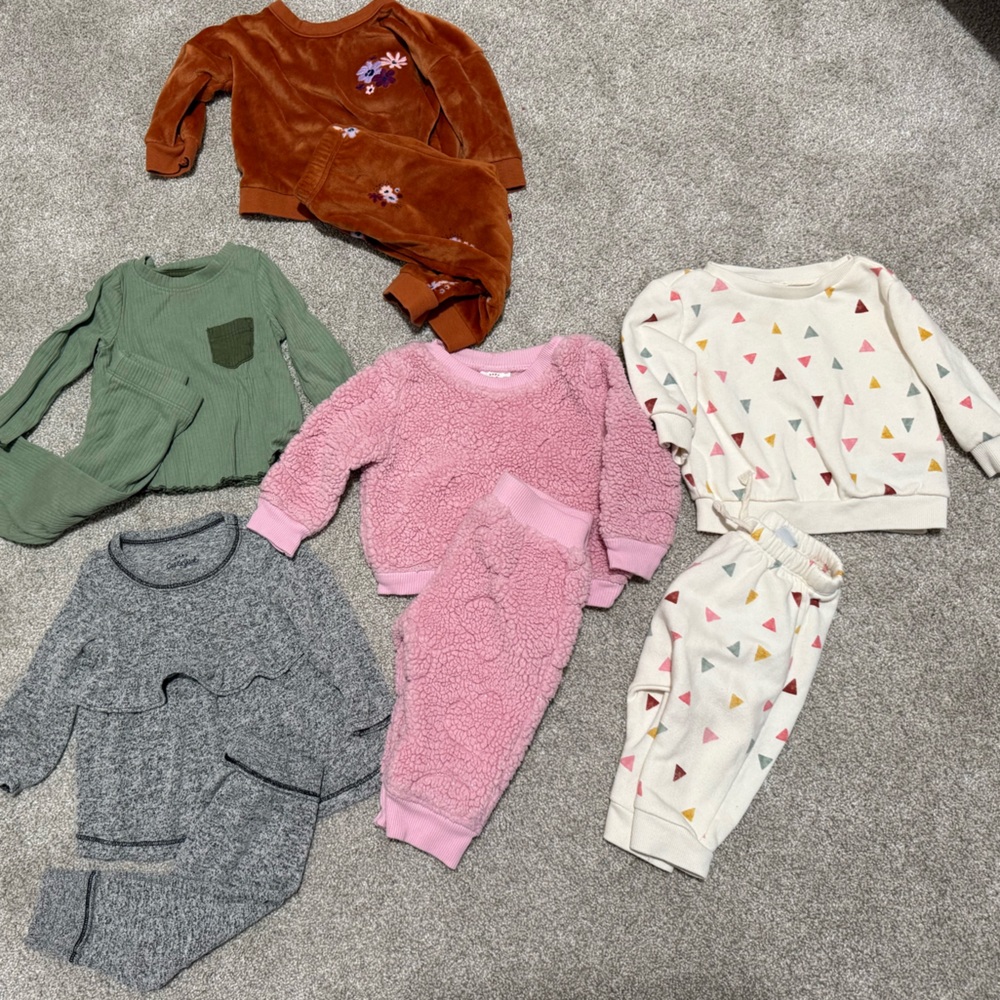 Cat & Jack Kids Matching Sets - 3-6 Months